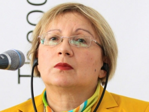 http://www.hrw.org/news/2014/07/31/azerbaijan-leading-rights-defender-arrested